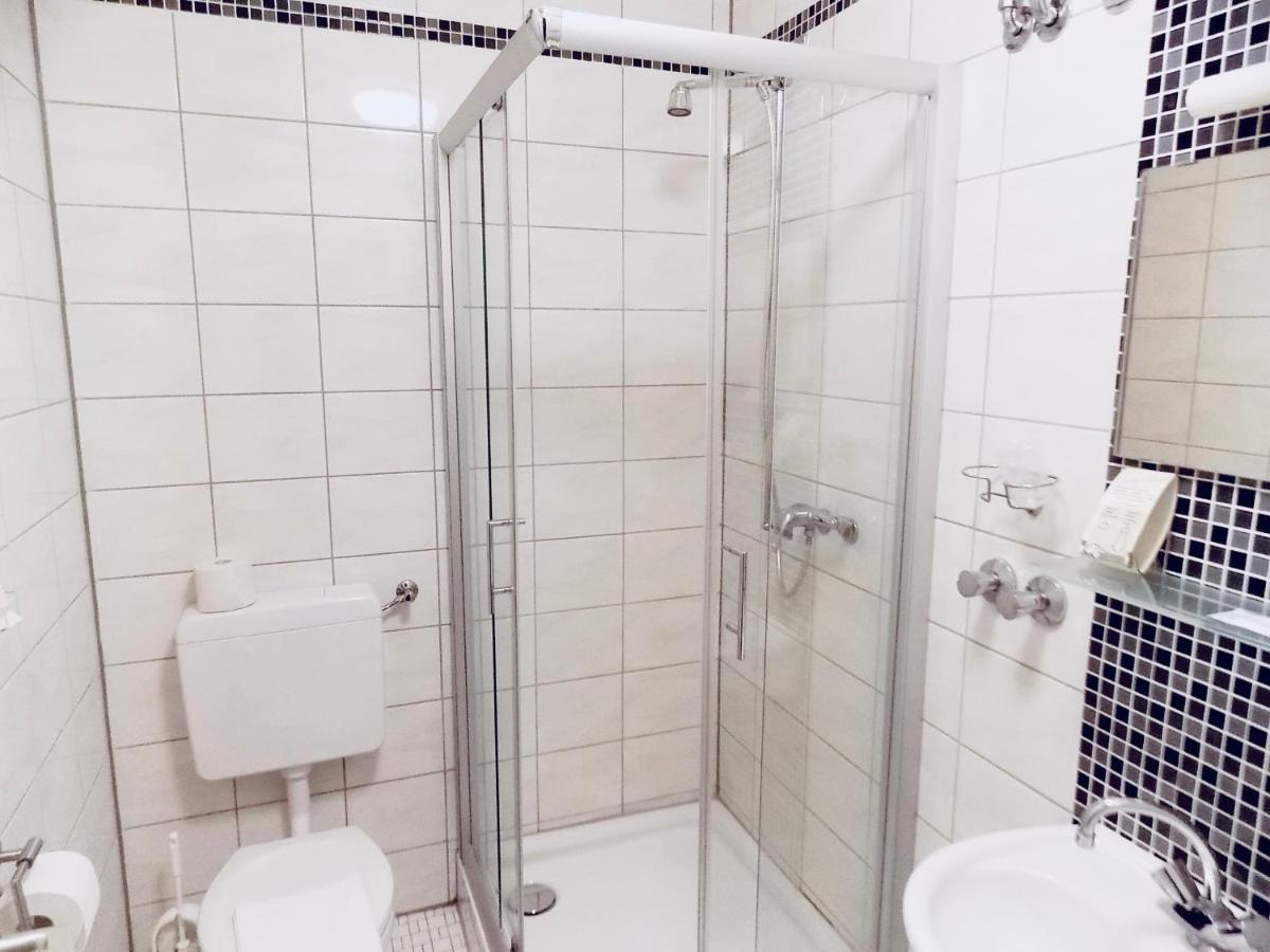 Hotel Zur Post Herne Buitenkant foto