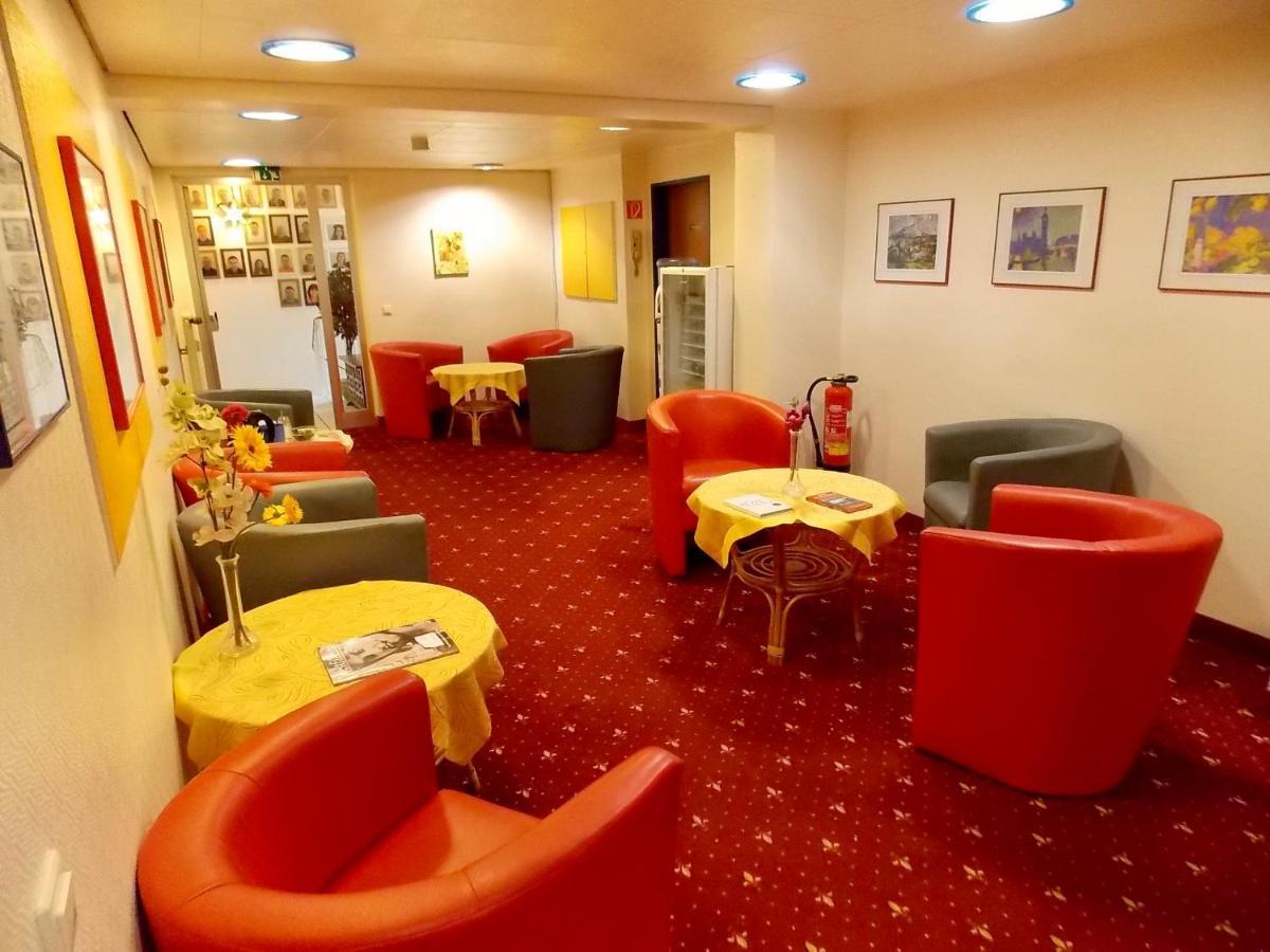 Hotel Zur Post Herne Buitenkant foto