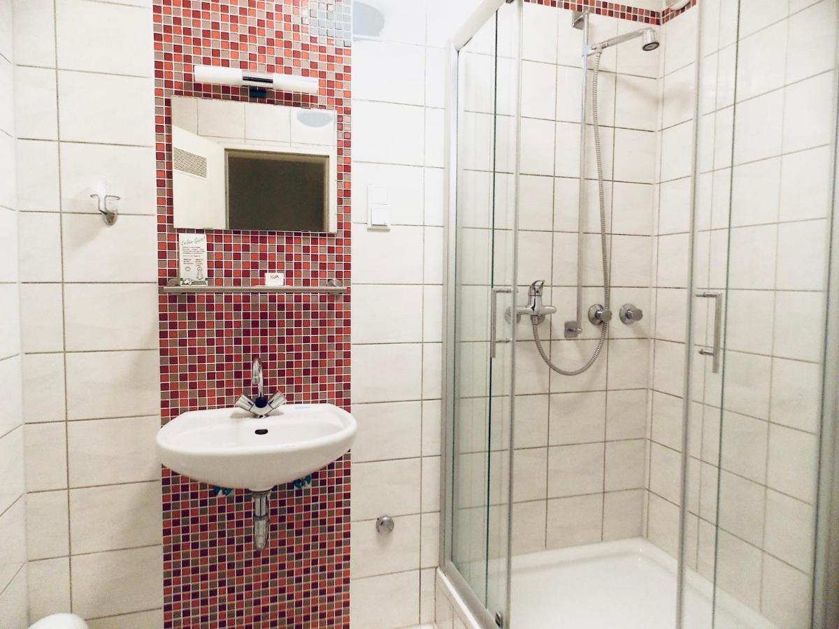 Hotel Zur Post Herne Buitenkant foto