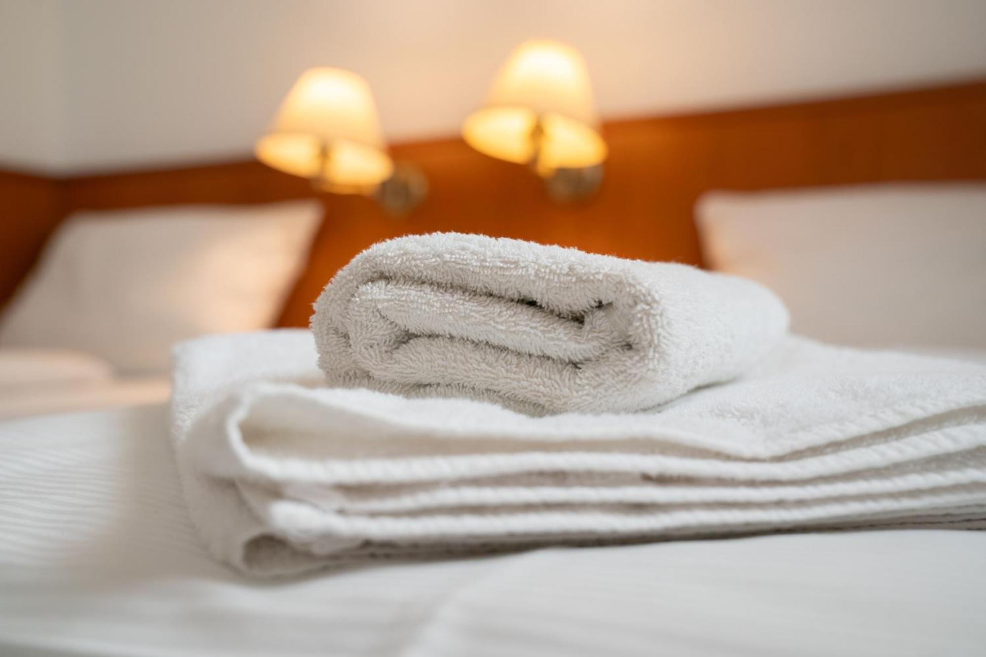 Hotel Zur Post Herne Buitenkant foto