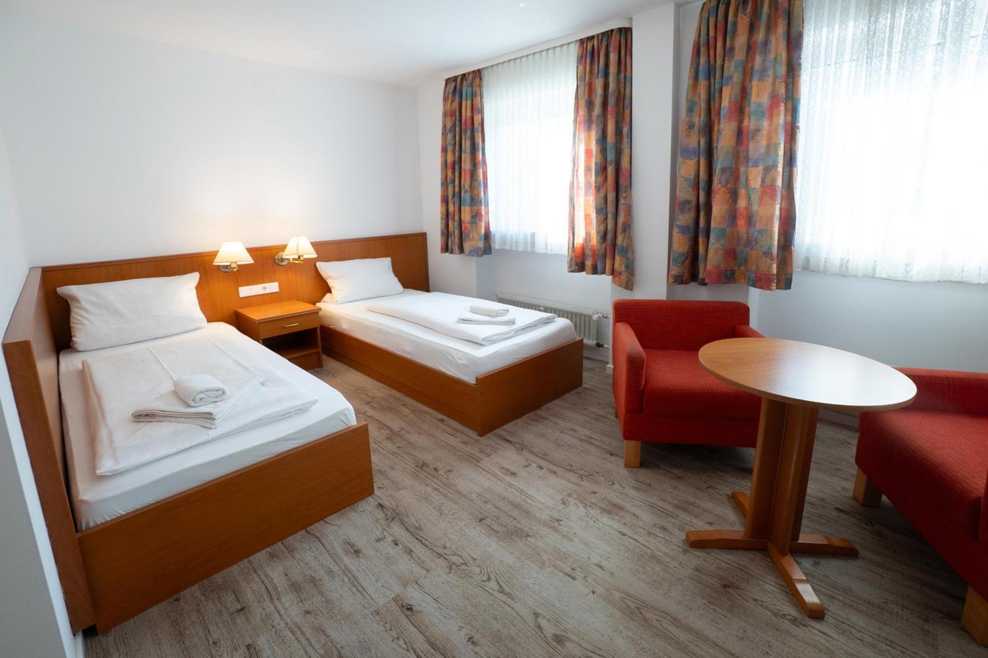 Hotel Zur Post Herne Buitenkant foto