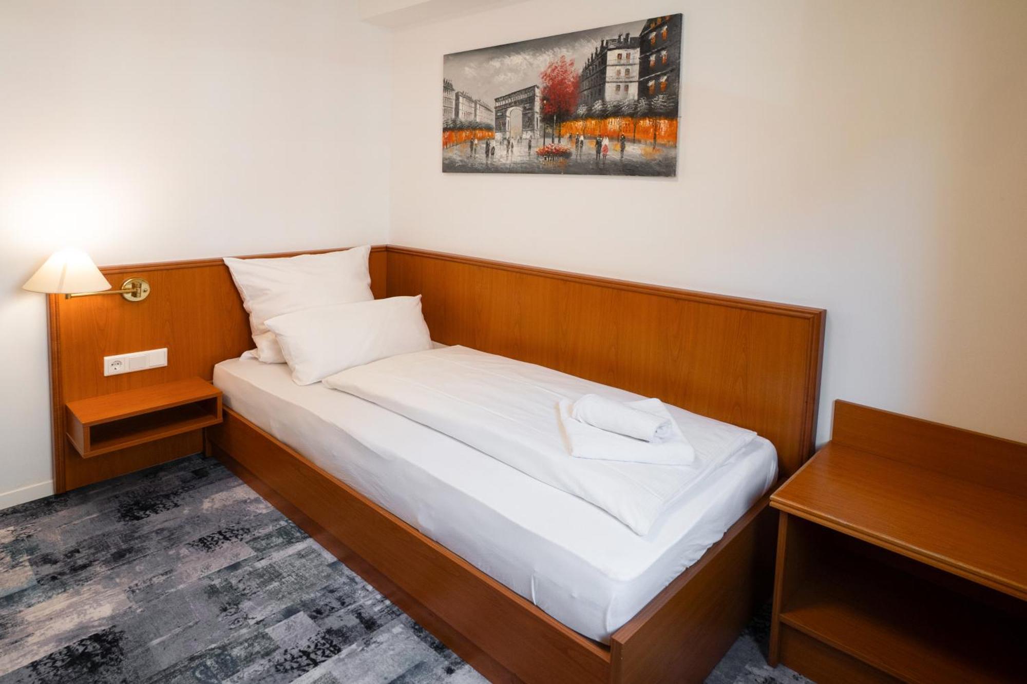 Hotel Zur Post Herne Buitenkant foto